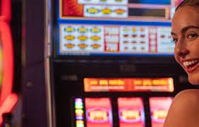 gkk 777 apk စလော့ ဂိမ်းများ မြန်မာ ကစားသူ Jackpot Bonus
